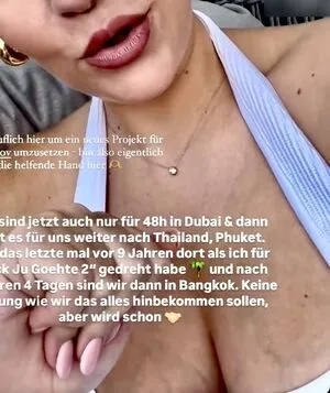 Dagi Bee OnlyFans Leaked Free Thumbnail Picture - #thVV2itkwu