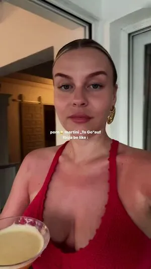 Dagi Bee OnlyFans Leaked Free Thumbnail Picture - #vO2YCWKhD9