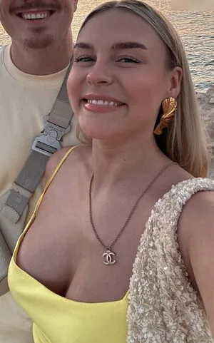 Dagi Bee OnlyFans Leaked Free Thumbnail Picture - #xt04ve6KdW