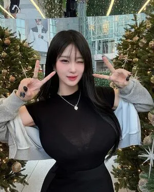 Dahee0326 Dh Oh Eb OnlyFans Leaked Free Thumbnail Picture - #eHQSmzKL0i