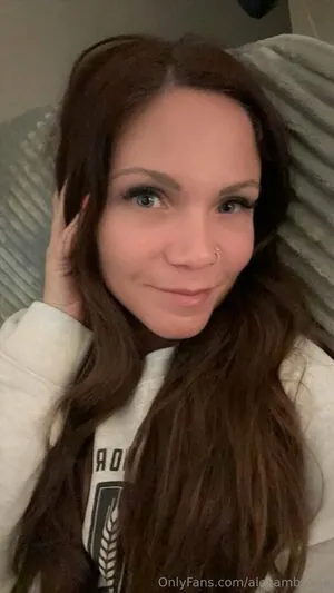 Dahliadavenport OnlyFans Leaked Free Thumbnail Picture - #j7w4Jp7aEw