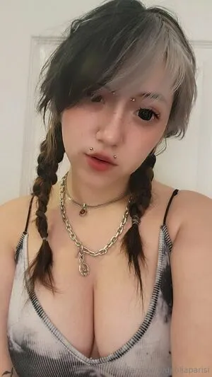 Dahliaparisi OnlyFans Leaked Free Thumbnail Picture - #1a63tPWLFw