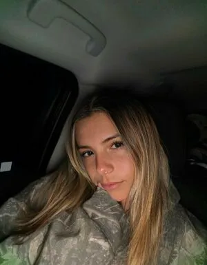 Dahnikz OnlyFans Leaked Free Thumbnail Picture - #RVGypICIXs