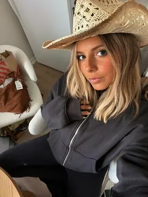 Dahnikz OnlyFans Leaked Free Thumbnail Picture - #xwlvbWitvE