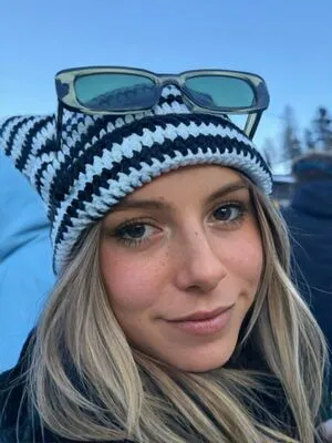 Dahnikz OnlyFans Leaked Free Thumbnail Picture - #z9rfLbt9iR