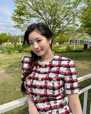 Dahyun OnlyFans Leaked Free Thumbnail Picture - #GZHiR3DMhz