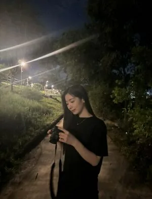 Dahyun OnlyFans Leaked Free Thumbnail Picture - #UnzuWev3BN