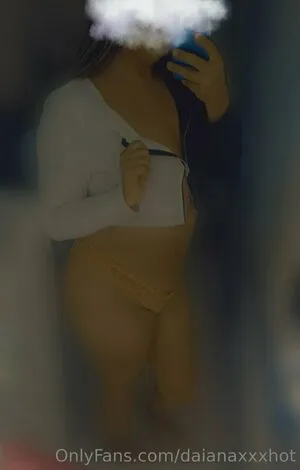 Daianaxxxhot Thumbnail Picture