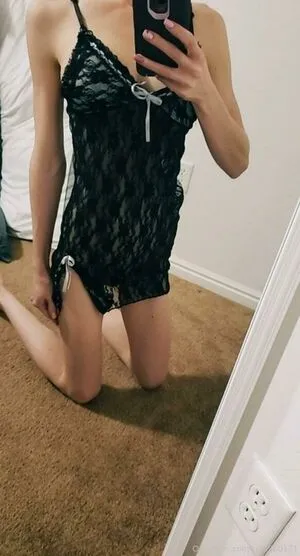 Dainty Elle OnlyFans Leaked Free Thumbnail Picture - #VLLG4QbrAj