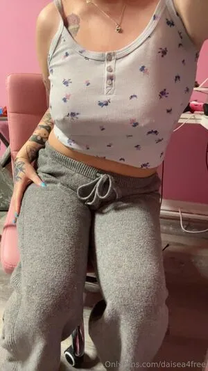 Daisea4free OnlyFans Leaked Free Thumbnail Picture - #QC7fMnpD9N