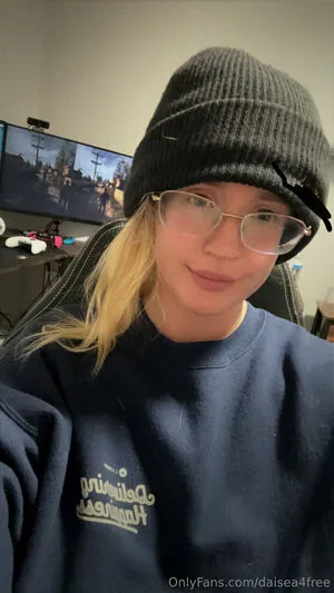 Daisea4free OnlyFans Leaked Free Thumbnail Picture - #TXAeHQyyts