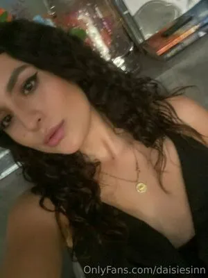 Daisiesinn OnlyFans Leaked Free Thumbnail Picture - #0cR1NyJxRi