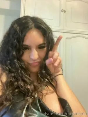 Daisiesinn OnlyFans Leaked Free Thumbnail Picture - #JKl9t0K7P1