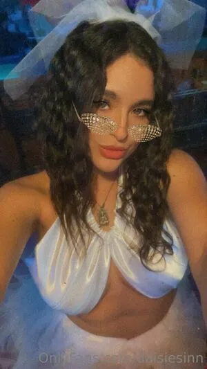 Daisiesinn OnlyFans Leaked Free Thumbnail Picture - #aIFsv8zmno