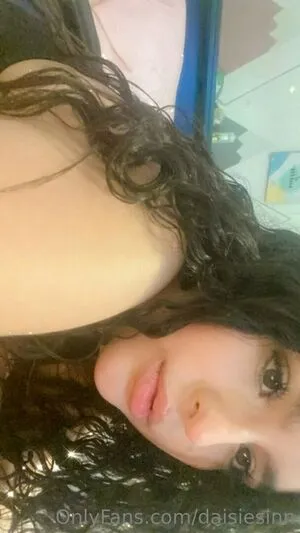 Daisiesinn OnlyFans Leaked Free Thumbnail Picture - #tmMLYwlolF