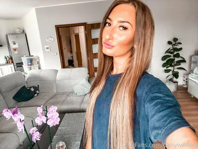 Daisy Elfina OnlyFans Leaked Free Thumbnail Picture - #LTzlwmtccS