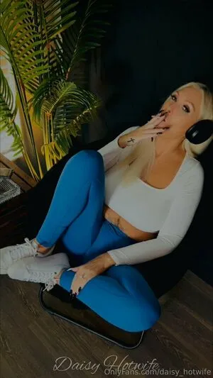 Daisy Hotwife OnlyFans Leaked Free Thumbnail Picture - #B2gh8kZAQQ
