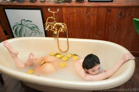 Daisy K OnlyFans Leaked Free Thumbnail Picture - #AyGMnThh2k