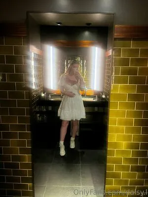 Daisy L OnlyFans Leaked Free Thumbnail Picture - #RWF2vc45J5