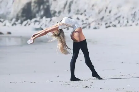 Daisy Lea OnlyFans Leaked Free Thumbnail Picture - #urIY7c67s2