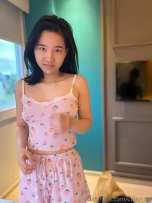 Daisy N1 OnlyFans Leaked Free Thumbnail Picture - #dosaJ8jfvv