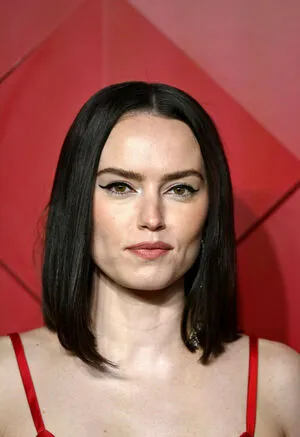 Daisy Ridley OnlyFans Leaked Free Thumbnail Picture - #08H1r7JHF1