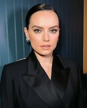 Daisy Ridley OnlyFans Leaked Free Thumbnail Picture - #2maWQRn1si