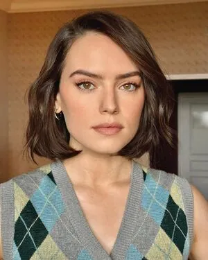 Daisy Ridley OnlyFans Leaked Free Thumbnail Picture - #3MPmSSNo4M