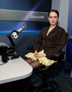 Daisy Ridley OnlyFans Leaked Free Thumbnail Picture - #4nOvPritg5