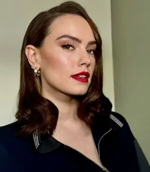 Daisy Ridley OnlyFans Leaked Free Thumbnail Picture - #CMFt6lk5VM
