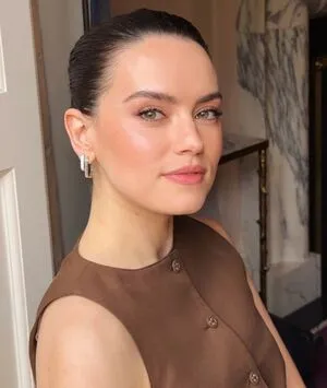 Daisy Ridley OnlyFans Leaked Free Thumbnail Picture - #JLFnOU7B0N