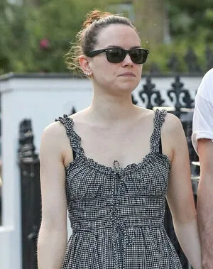 Daisy Ridley OnlyFans Leaked Free Thumbnail Picture - #SRDSqcFXr5