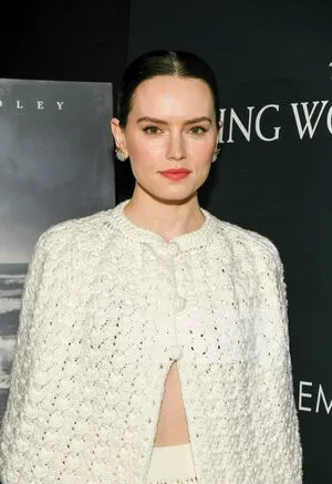 Daisy Ridley OnlyFans Leaked Free Thumbnail Picture - #ZOM70Ei24c