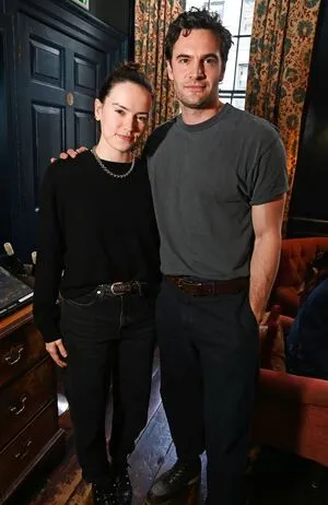 Daisy Ridley OnlyFans Leaked Free Thumbnail Picture - #ajoW3kxzez