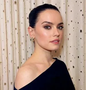 Daisy Ridley OnlyFans Leaked Free Thumbnail Picture - #r6mhu71TZm