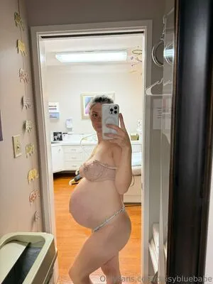 Daisybluebabe OnlyFans Leaked Free Thumbnail Picture - #AbhqlIjnwI