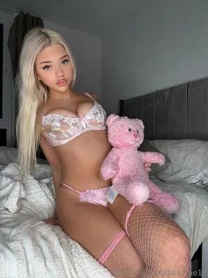 Daisyrae18 OnlyFans Leaked Free Thumbnail Picture - #3jeIrAaxJv