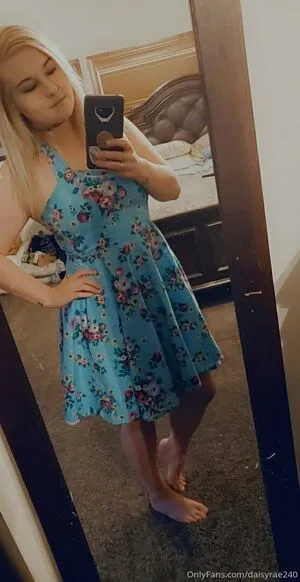 Daisyrae240 OnlyFans Leaked Free Thumbnail Picture - #LI5bxrL50M