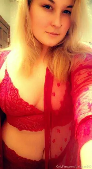Daisyrae240 OnlyFans Leaked Free Thumbnail Picture - #NgKNWut7Of