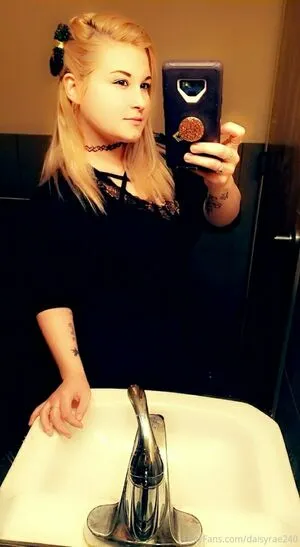 Daisyrae240 OnlyFans Leaked Free Thumbnail Picture - #RYAzWoUHCf