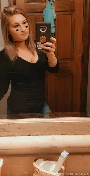 Daisyrae240 OnlyFans Leaked Free Thumbnail Picture - #bNAbOFXtf7