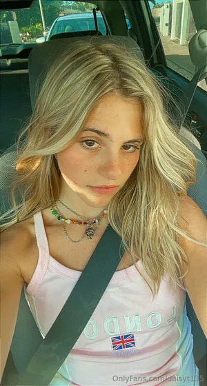 Daisyt135 OnlyFans Leaked Free Thumbnail Picture - #KgzvLENTsK
