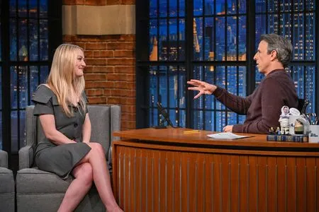 Dakota Fanning OnlyFans Leaked Free Thumbnail Picture - #4KeUDJdgbx