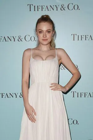 Dakota Fanning OnlyFans Leaked Free Thumbnail Picture - #7habu7n97A