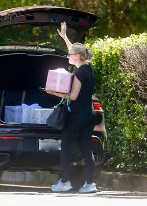 Dakota Fanning OnlyFans Leaked Free Thumbnail Picture - #8R02DDKorM