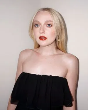 Dakota Fanning OnlyFans Leaked Free Thumbnail Picture - #8X8WRvixmV