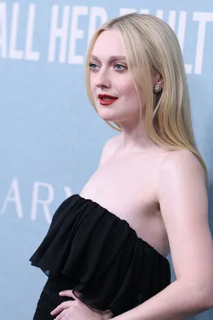 Dakota Fanning OnlyFans Leaked Free Thumbnail Picture - #A1jAnDsV1z