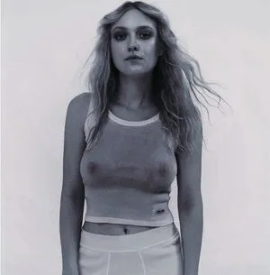 Dakota Fanning OnlyFans Leaked Free Thumbnail Picture - #BSP178zQml