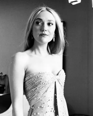 Dakota Fanning OnlyFans Leaked Free Thumbnail Picture - #Bd9WUT5Jbo