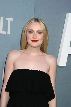 Dakota Fanning OnlyFans Leaked Free Thumbnail Picture - #BxyY8w6Roi